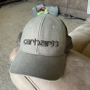 Carhartt hat